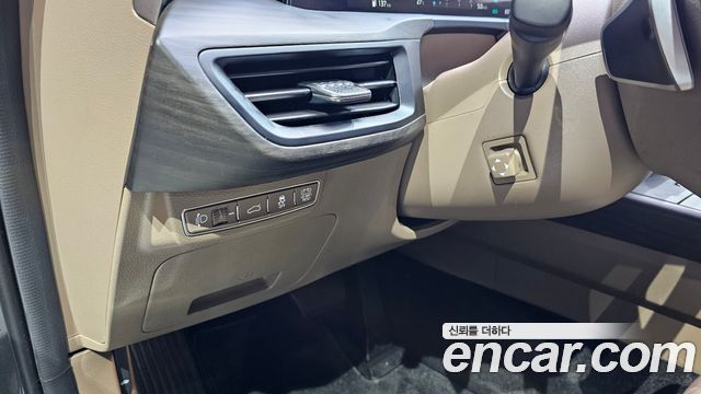 Kia K8 2022 — photo 19
