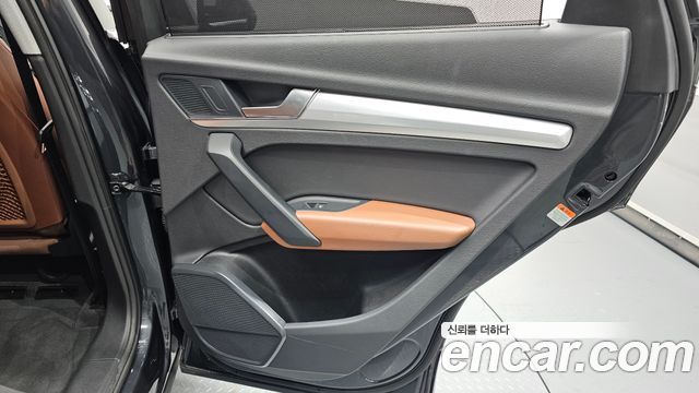 Audi Q5 2023 — photo 15
