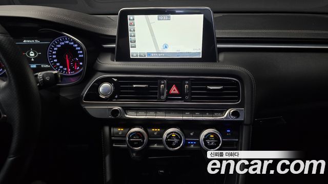 Genesis G70 2018 — photo 20