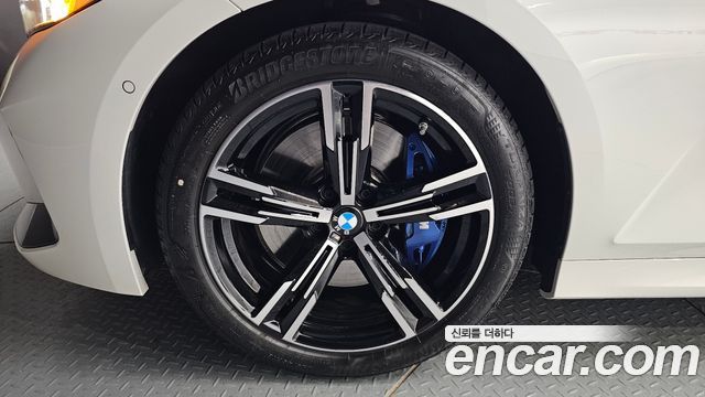 BMW 3-Series 2025 — photo 5
