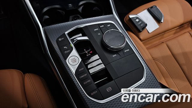 BMW 3-Series 2025 — photo 12