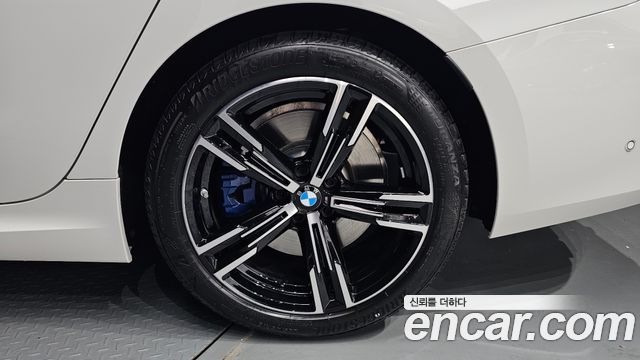 BMW 3-Series 2025 — photo 7