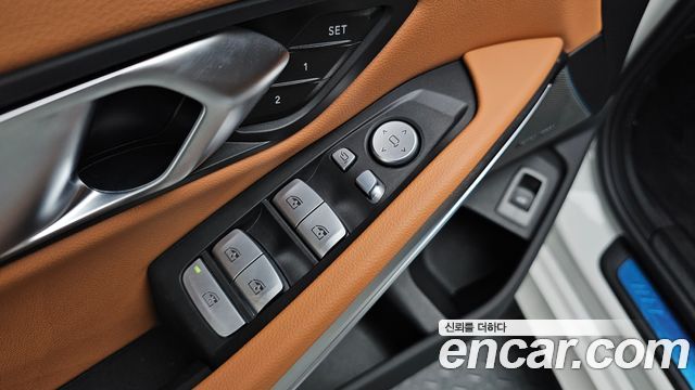 BMW 3-Series 2025 — photo 30