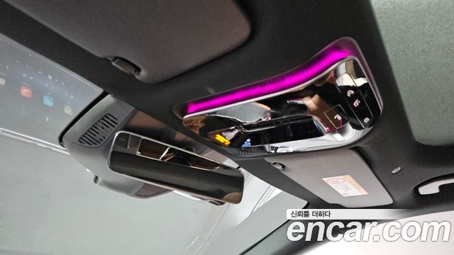 Mercedes-Benz E-Class 2025 — photo 24