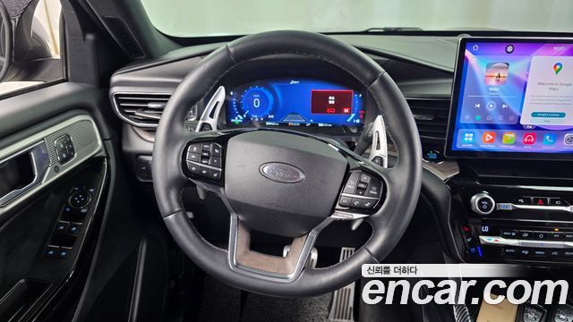 Ford Explorer 2021 — photo 20