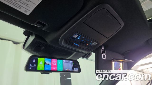 Ford Explorer 2021 — photo 23