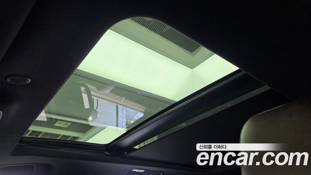 Ford Explorer 2021 — photo 25