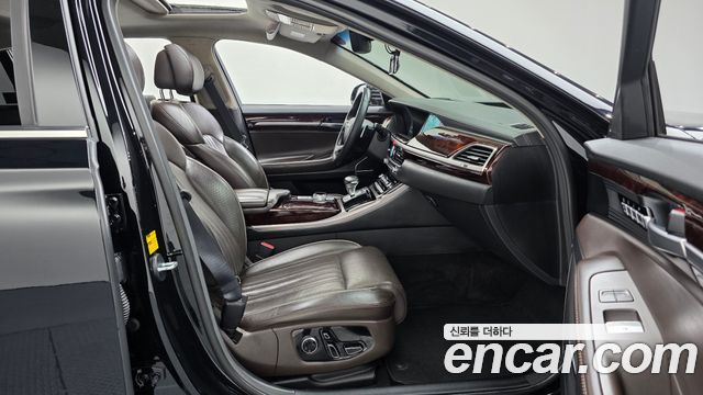 Genesis EQ900 2016 — photo 16