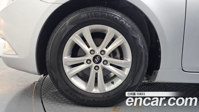 Hyundai Sonata 2012 — photo 5
