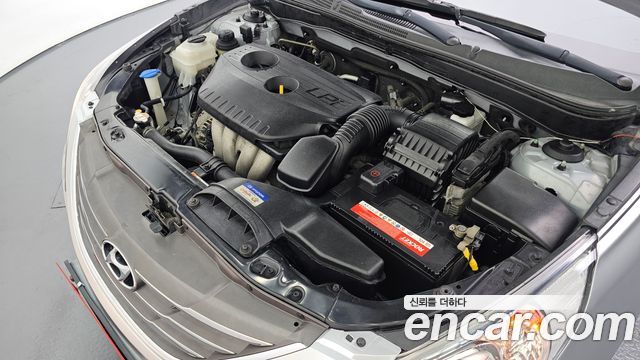 Hyundai Sonata 2012 — photo 6