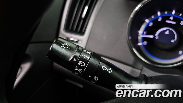 Hyundai Sonata 2012 — photo 15