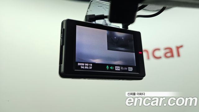 Hyundai Sonata 2012 — photo 19