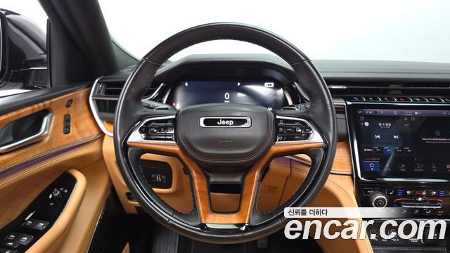 Jeep Cherokee 2022 — photo 19