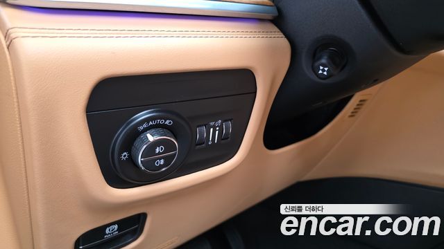 Jeep Cherokee 2022 — photo 26