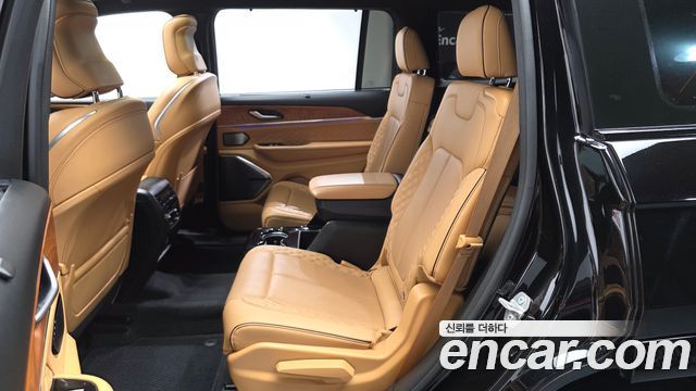Jeep Cherokee 2022 — photo 16