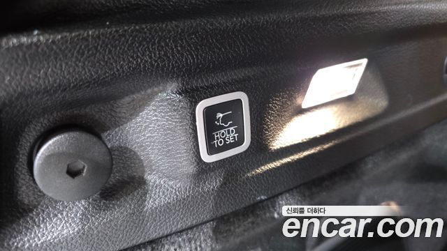Jeep Cherokee 2022 — photo 33
