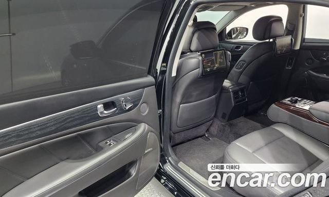 Hyundai Equus 2013 — photo 19