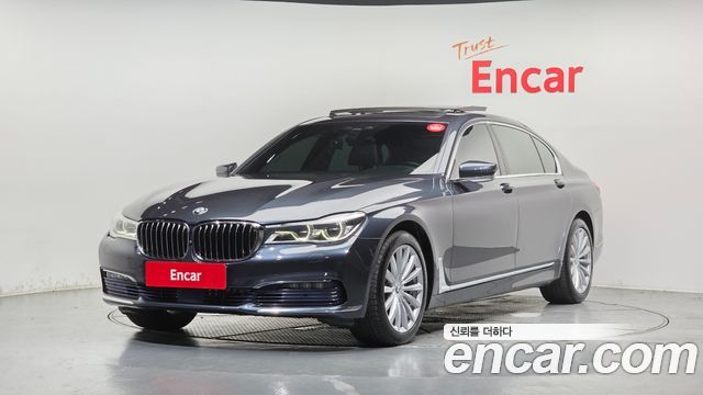 BMW 7-Series 2016 — photo 1