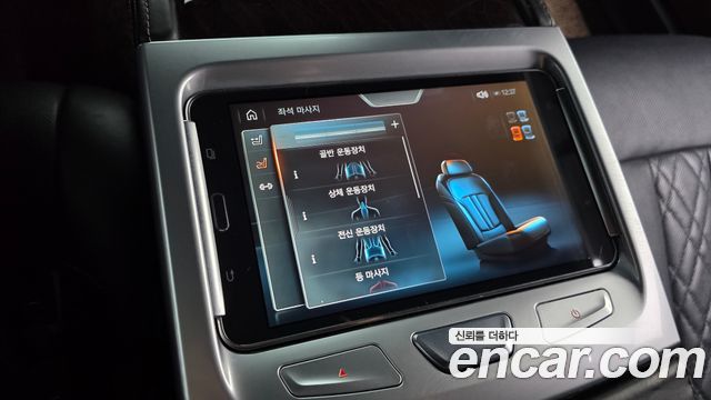 BMW 7-Series 2016 — photo 18