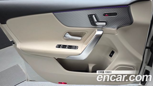 Mercedes-Benz A-Class 2024 — photo 14