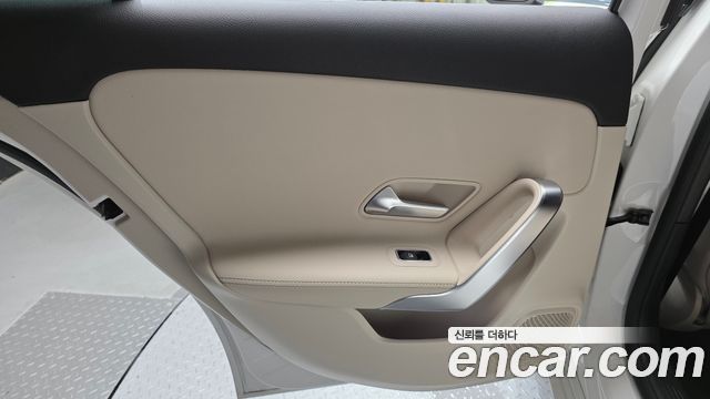Mercedes-Benz A-Class 2024 — photo 15