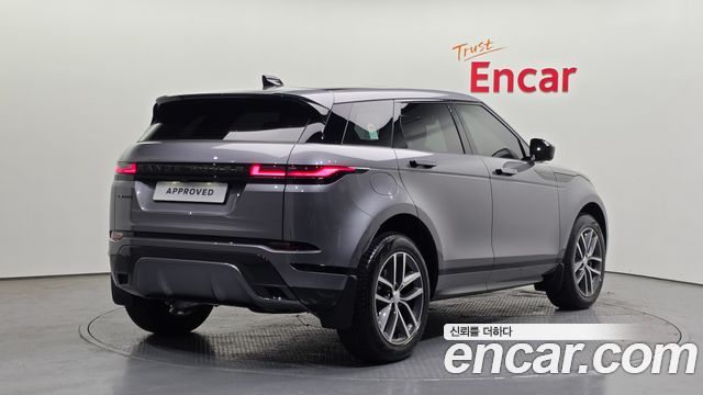Land Rover Range Rover Evoque 2026 — photo 2