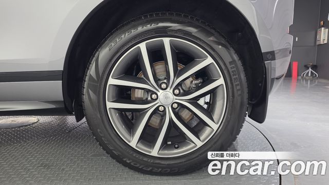 Land Rover Range Rover Evoque 2026 — photo 8