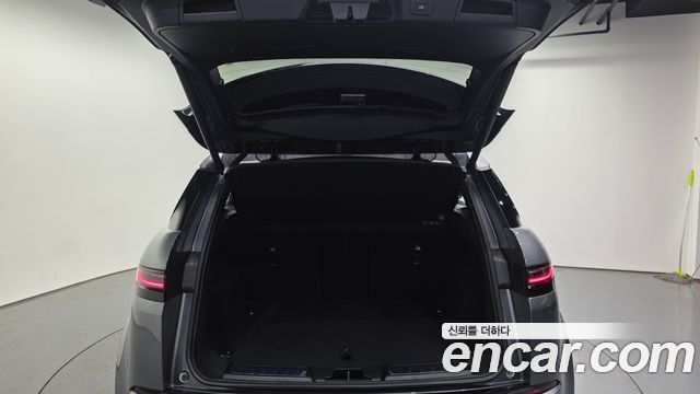 Land Rover Range Rover Evoque 2026 — photo 10