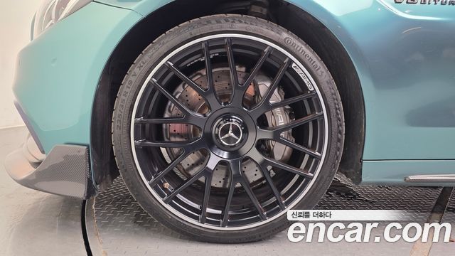 Mercedes-Benz C-Class 2018 — photo 5