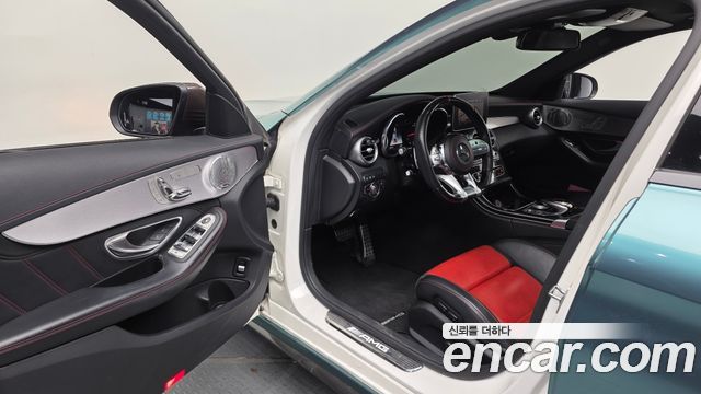 Mercedes-Benz C-Class 2018 — photo 13