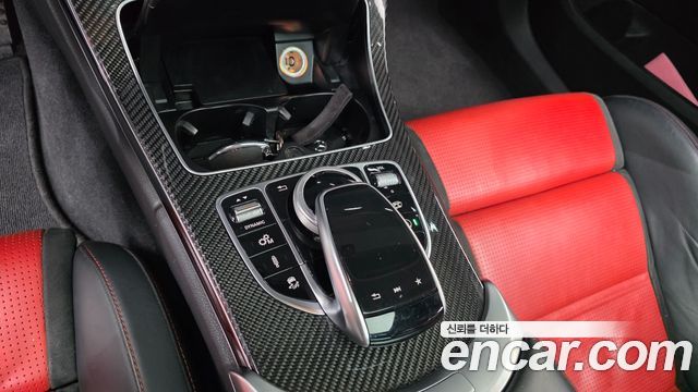Mercedes-Benz C-Class 2018 — photo 27