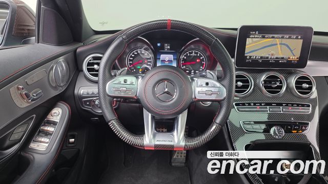 Mercedes-Benz C-Class 2018 — photo 32
