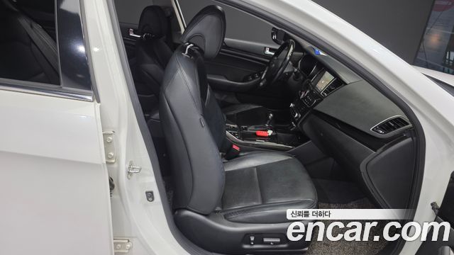Kia K7 2013 — photo 11