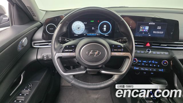 Hyundai AVANTE 2023 — photo 19