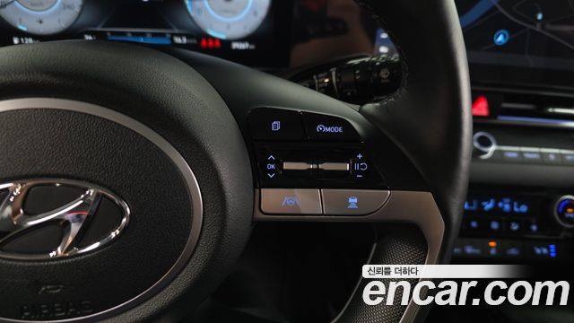 Hyundai AVANTE 2023 — photo 24