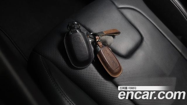 Hyundai AVANTE 2023 — photo 25