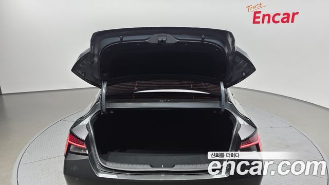 Hyundai AVANTE 2023 — photo 26
