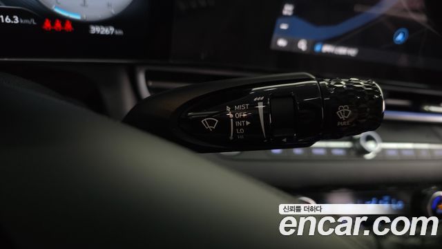 Hyundai AVANTE 2023 — photo 28