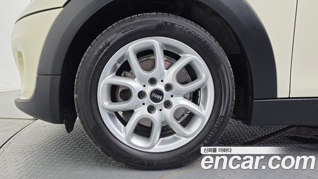 Mini Cooper 2019 — photo 5