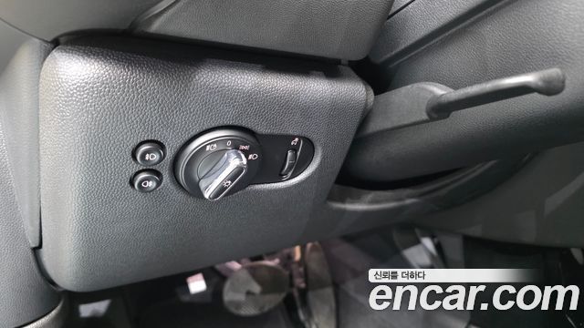 Mini Cooper 2019 — photo 24