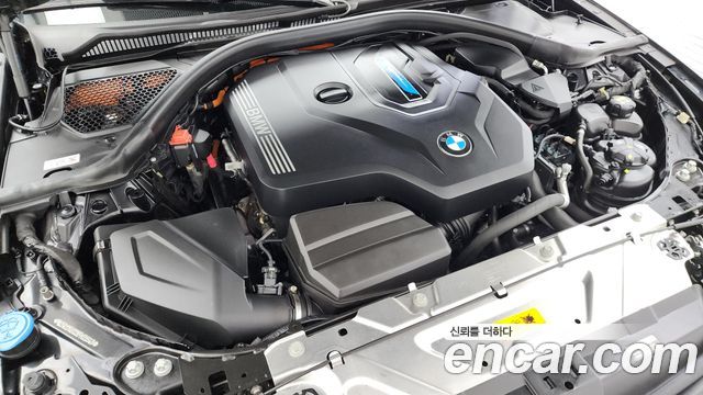 BMW 3-Series 2022 — photo 6