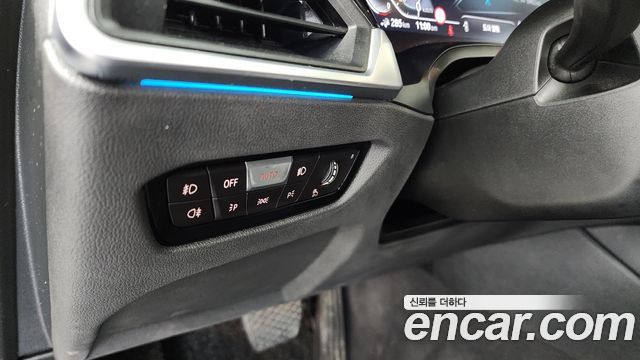 BMW 3-Series 2022 — photo 22