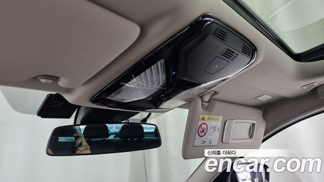 BMW 3-Series 2022 — photo 23