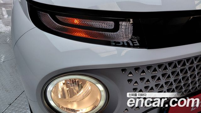 Hyundai Casper 2022 — photo 8