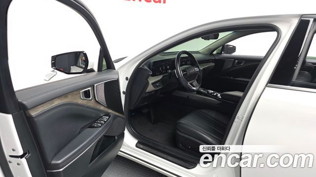 Kia K8 2023 — photo 10