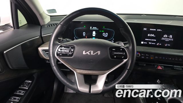 Kia K8 2023 — photo 13