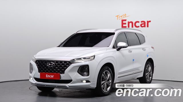 Hyundai Santafe 2019 — photo 1