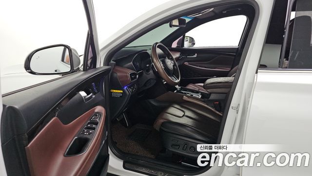 Hyundai Santafe 2019 — photo 10