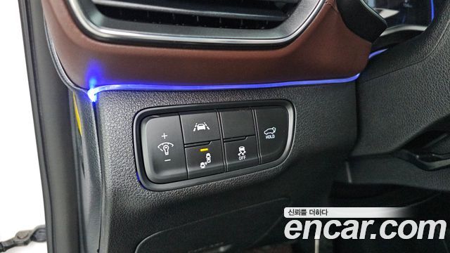 Hyundai Santafe 2019 — photo 16