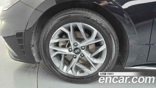 Hyundai Sonata 2023 — photo 5